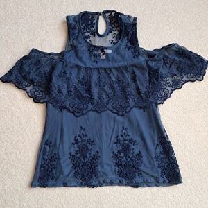 Miami Lace Cold Shoulder Blouse - Navy